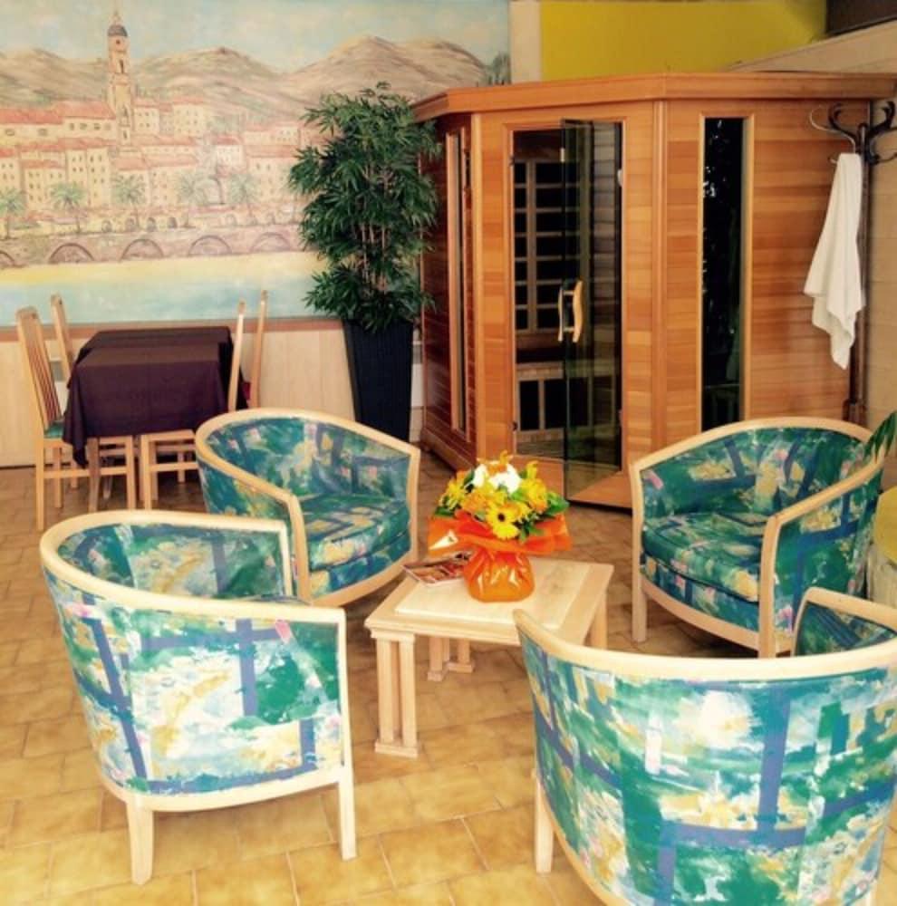 Hotel Menton Riviera Luaran gambar